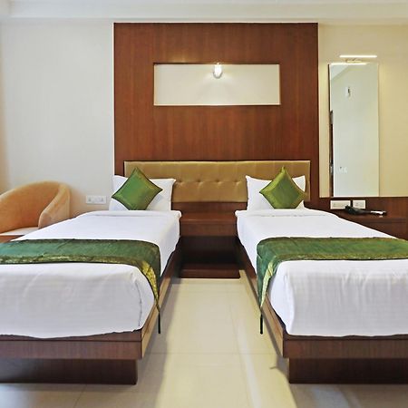Treebo Akshaya Bull Temple Hotel Bangalore Luaran gambar