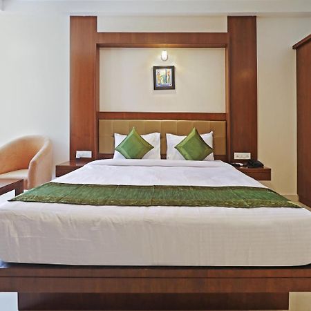 Treebo Akshaya Bull Temple Hotel Bangalore Luaran gambar